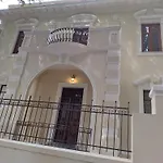 Villa Liberty Ofelia Locazioni Brevi